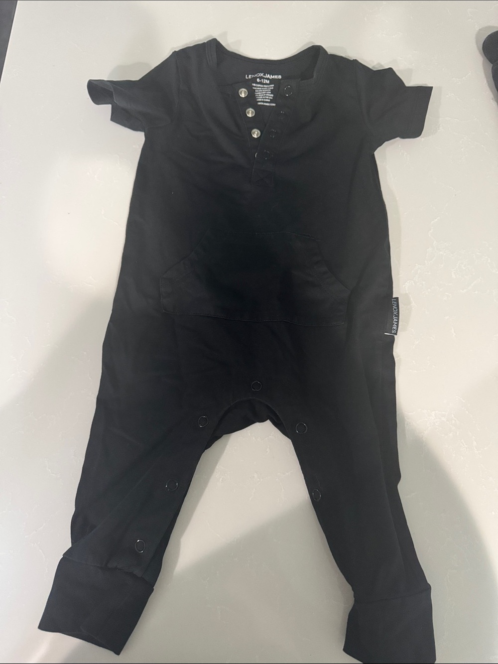 L'ovedbaby Black Short-Sleeve Henley Romper for Kids